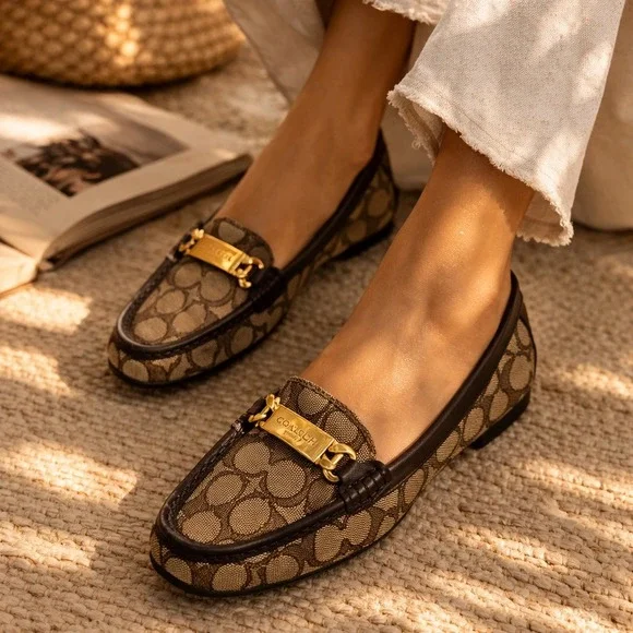 COACH Signature Jacquard Driving Loafers Brown Monogram Gold Hardware Size 8 - Picture 1 of 9